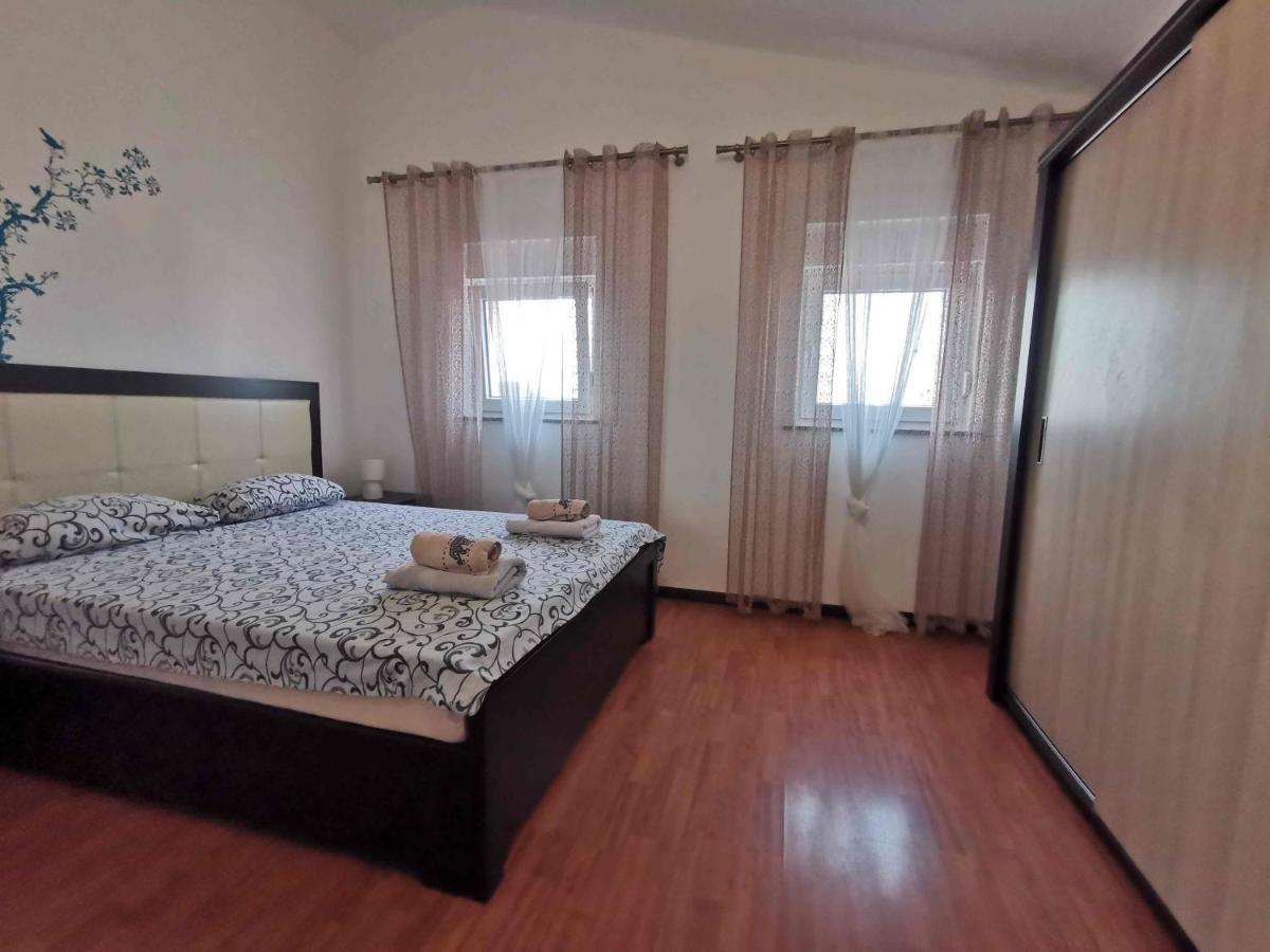 Apartmani Viktorija Fazana Luaran gambar