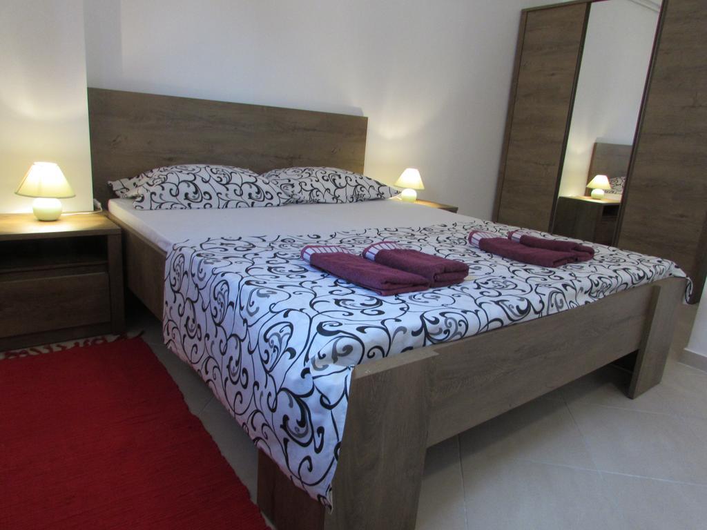 Apartmani Viktorija Fazana Luaran gambar
